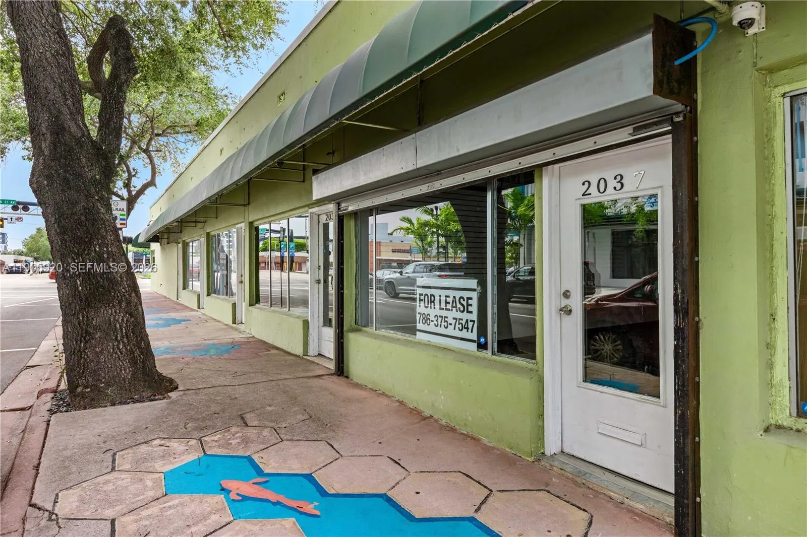 2037 Tyler, Hollywood, Florida 33020, Hollywood, Florida 33020, ,Commercial Lease,For Rent,2037 Tyler, Hollywood, Florida 33020,A11905920