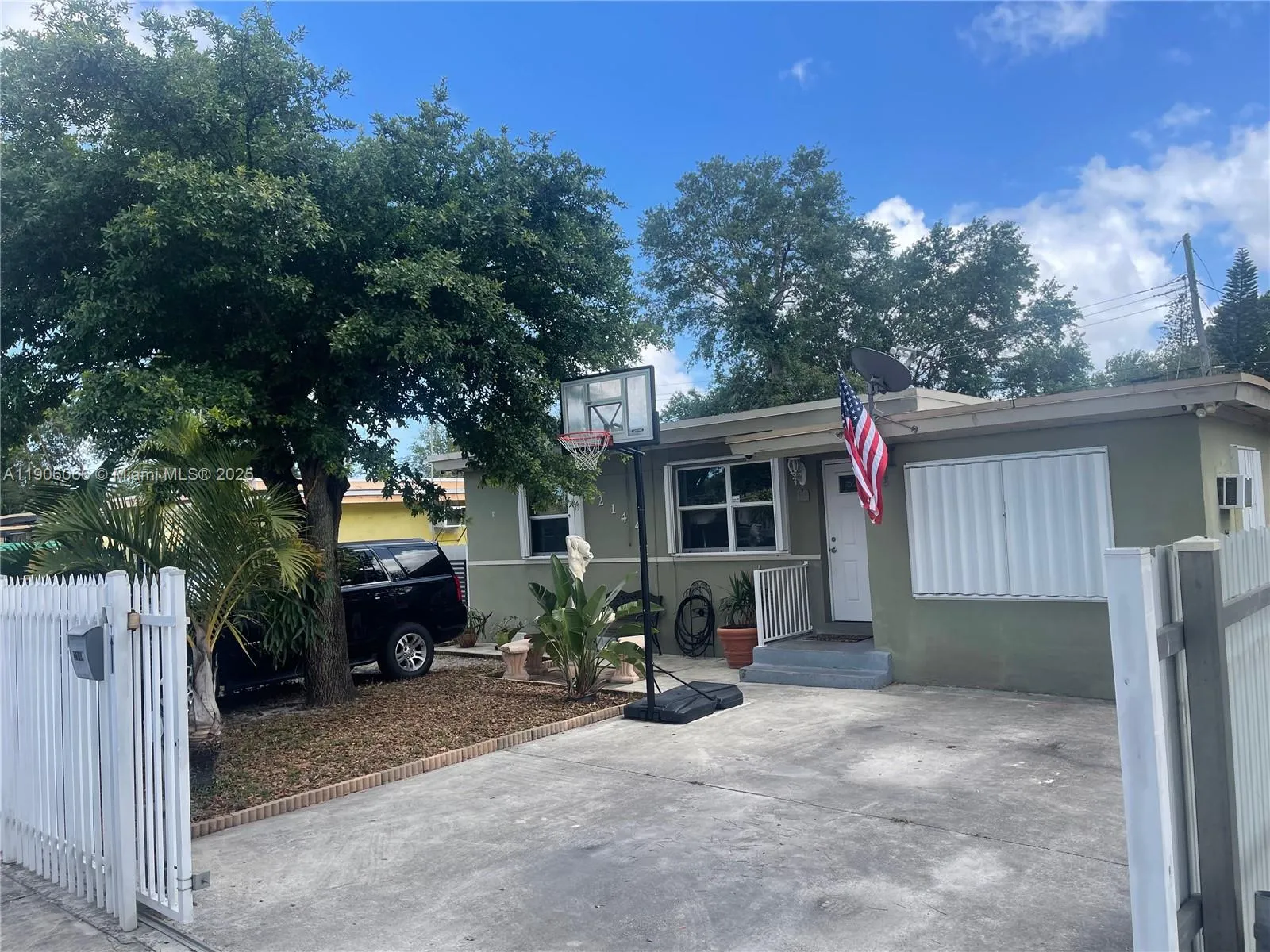 2144 Nw 85th St, Miami, Florida 33147, Miami, Florida 33147, 2 Bedrooms Bedrooms, ,1 BathroomBathrooms,Residential,For Sale,2144 Nw 85th St, Miami, Florida 33147,A11906066 2144 Nw 85th St, Miami, Florida 33147, Miami, Florida 33147, 2 Bedrooms Bedrooms, ,1 BathroomBathrooms,Residential,For Sale,2144 Nw 85th St, Miami, Florida 33147,A11906066