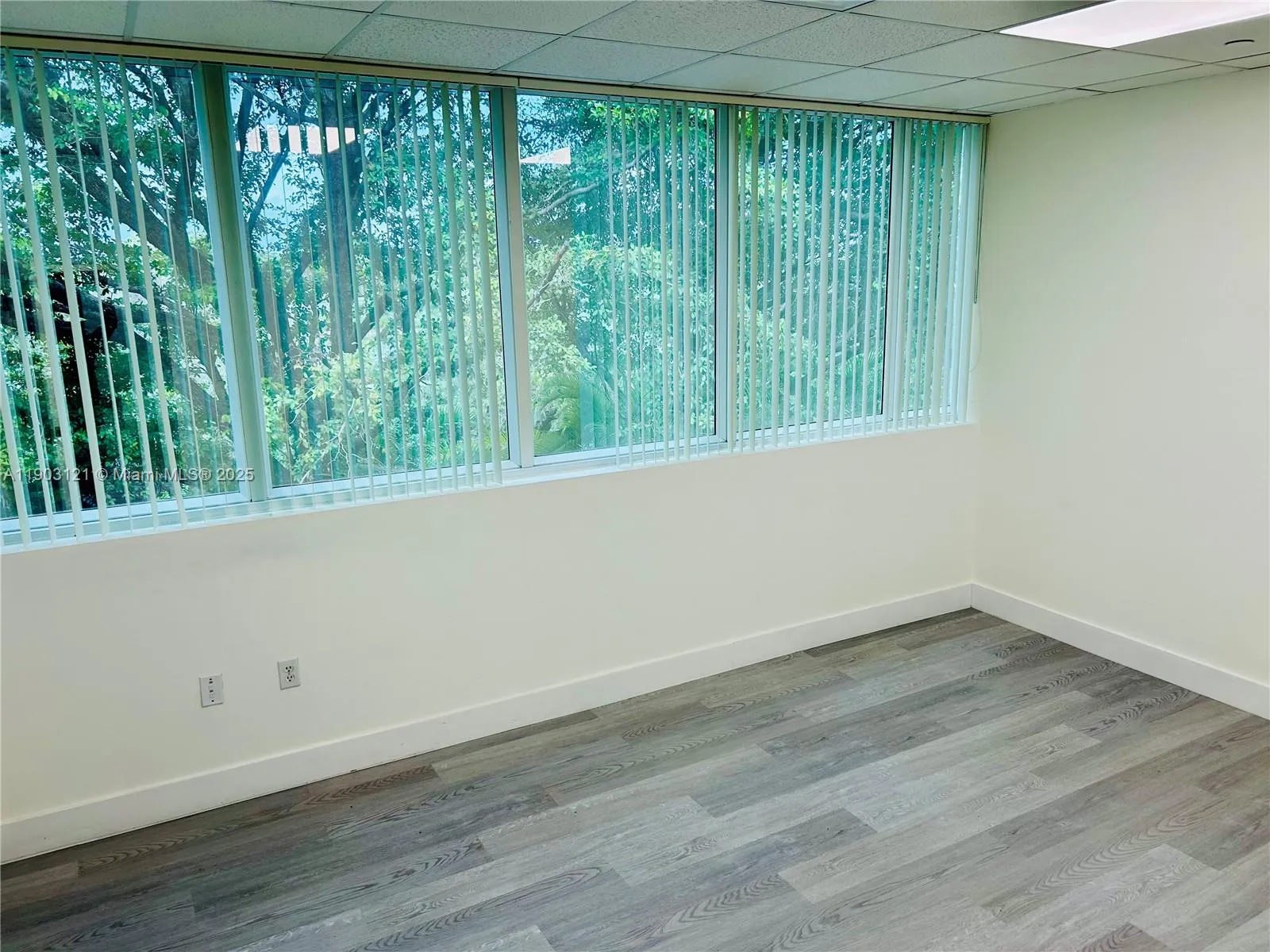 10305 Nw 41st St 216, Doral, Florida 33178, Doral, Florida 33178, ,Commercial Lease,For Rent,10305 Nw 41st St 216, Doral, Florida 33178,A11903121