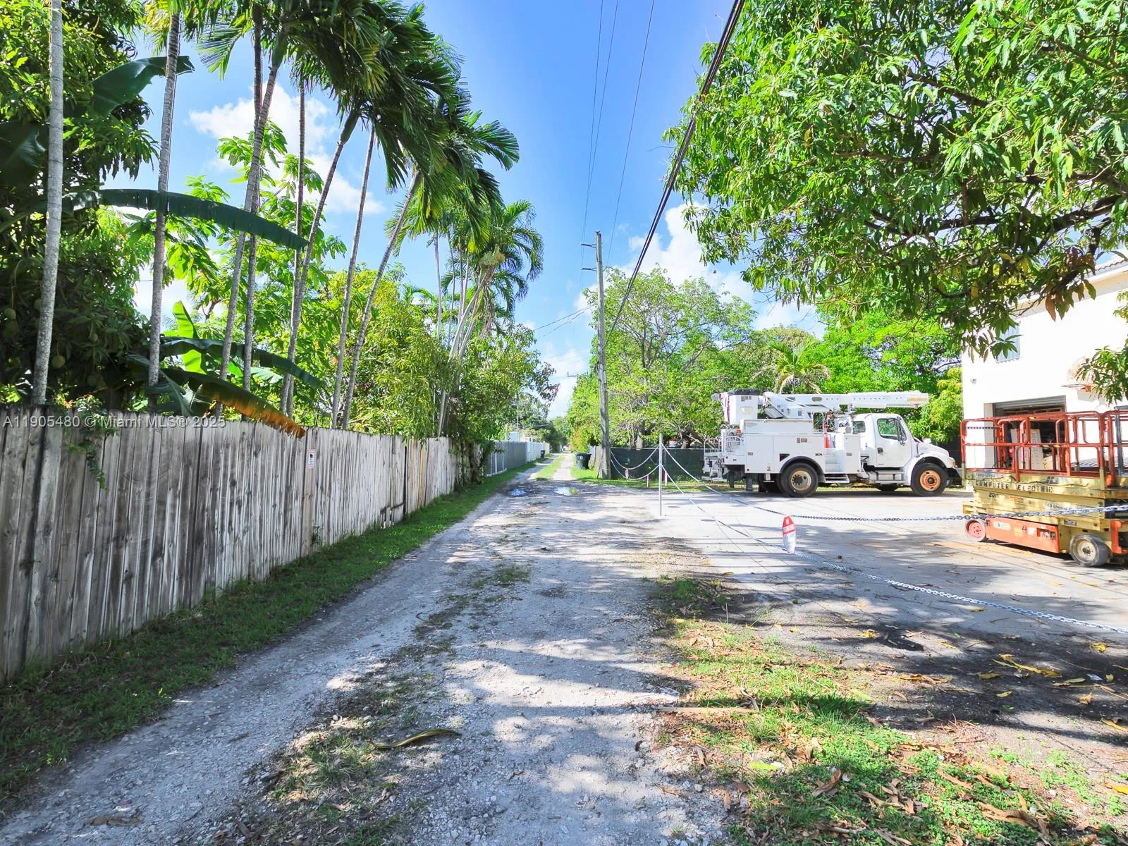 660 Miller Dr, Miami Springs, Florida 33166, Miami Springs, Florida 33166, ,Commercial Sale,For Sale,660 Miller Dr, Miami Springs, Florida 33166,A11905480