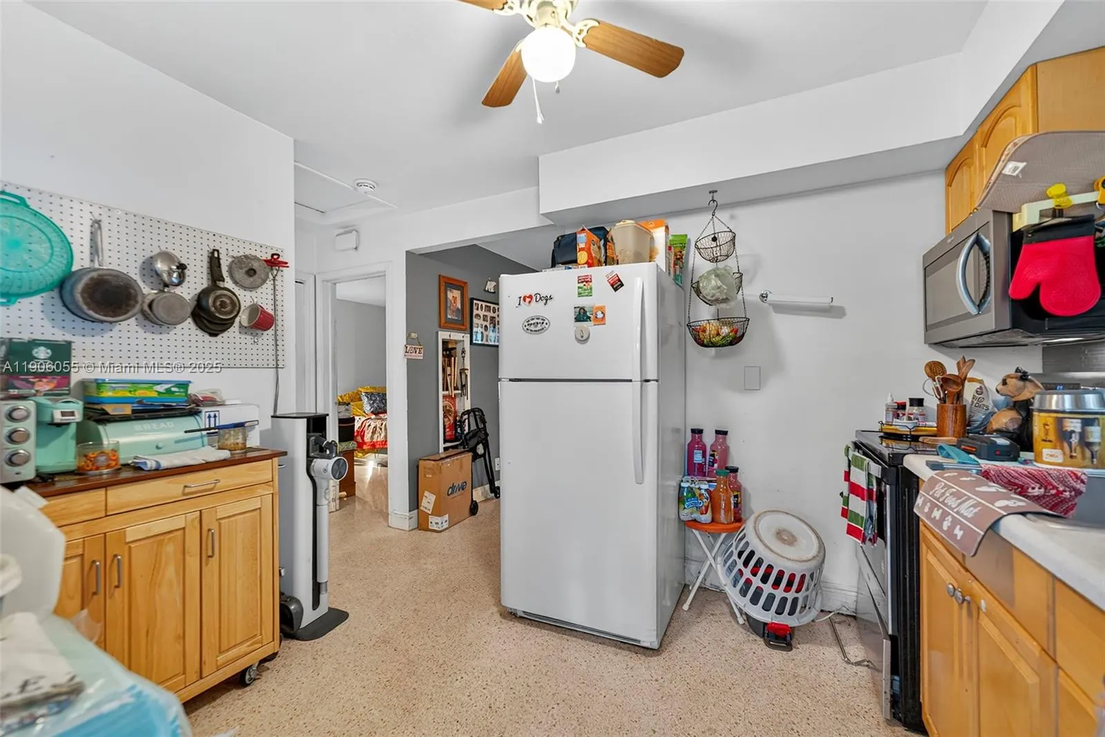 1219-1221 Ne 18th Ave, Fort Lauderdale, Florida 33, Fort Lauderdale, Florida 33304, ,Residential Income,For Sale,1219-1221 Ne 18th Ave, Fort Lauderdale, Florida 33,A11906055