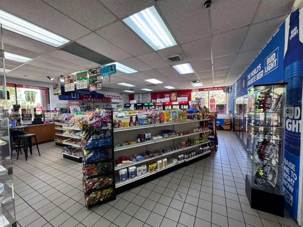 8400 W Oakland Park Blvd, Sunrise, Florida 33351, Sunrise, Florida 33351, ,Business Opportunity,For Sale,8400 W Oakland Park Blvd, Sunrise, Florida 33351,A11906048