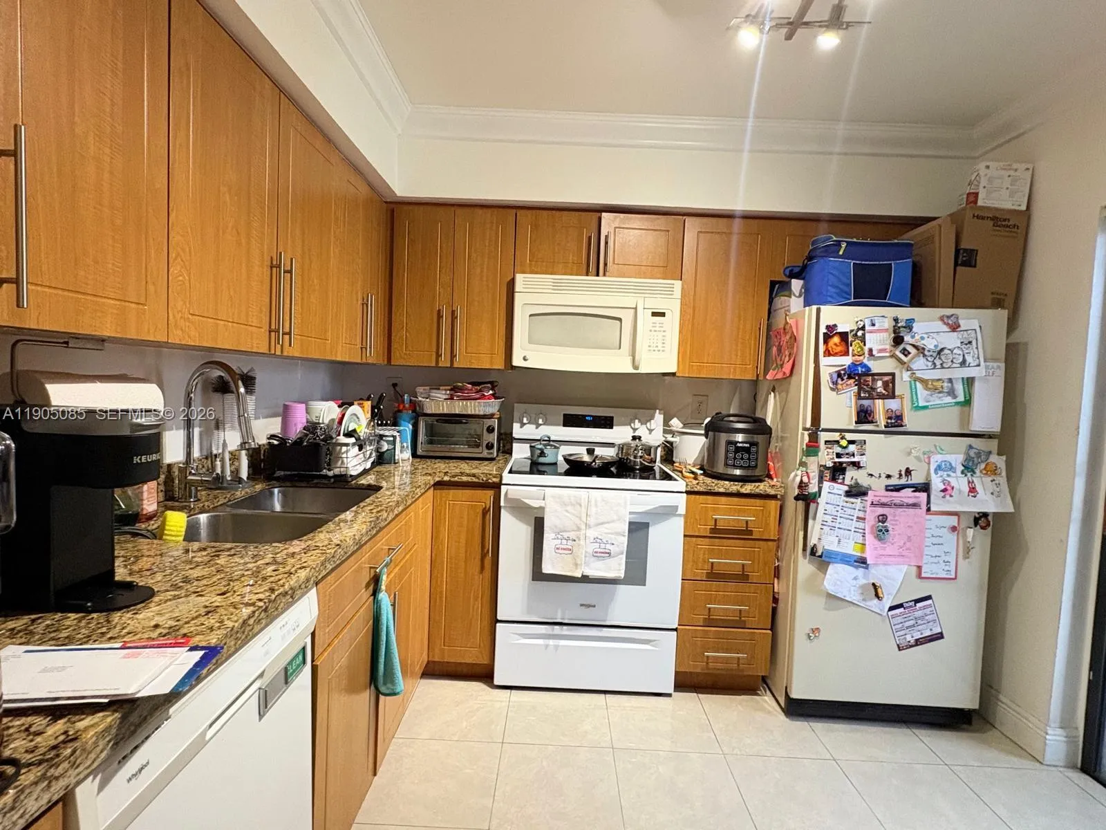 1290 W 41 St 203, Hialeah, Florida 33012, Hialeah, Florida 33012, 2 Bedrooms Bedrooms, ,2 BathroomsBathrooms,Residential,For Sale,1290 W 41 St 203, Hialeah, Florida 33012,A11905085