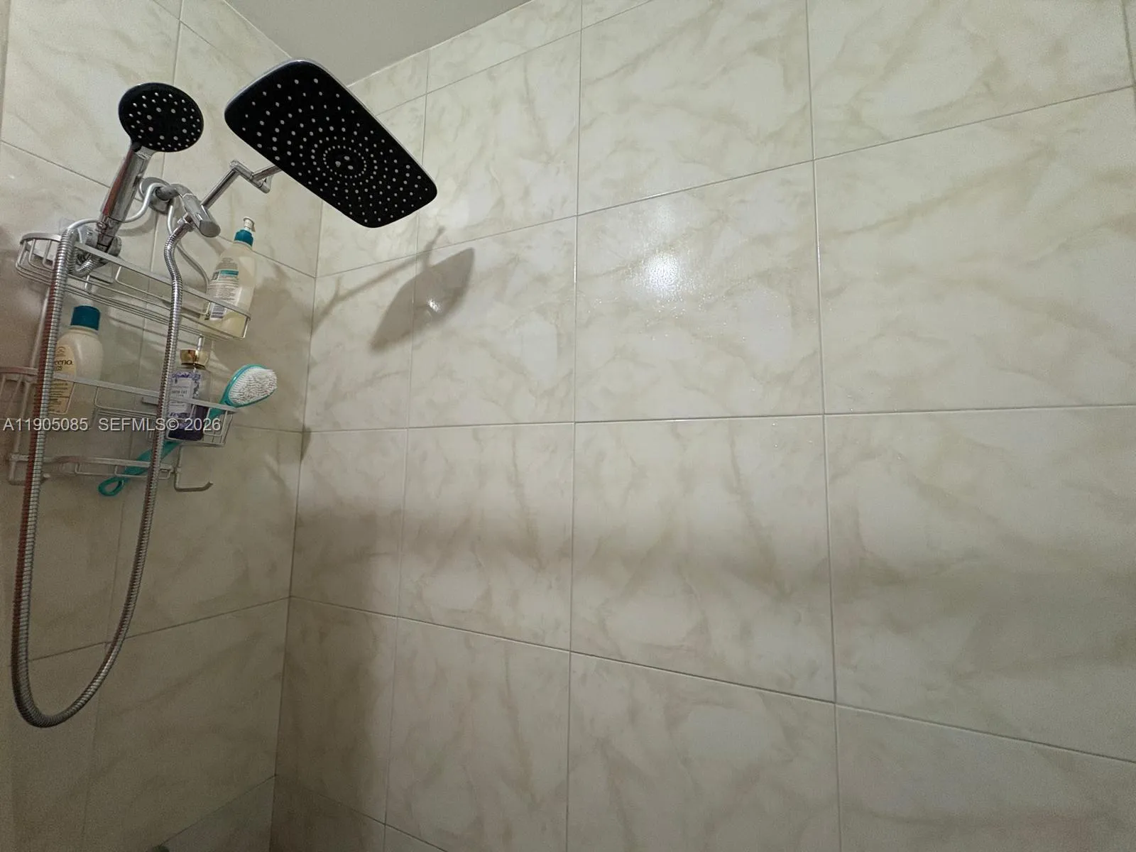 1290 W 41 St 203, Hialeah, Florida 33012, Hialeah, Florida 33012, 2 Bedrooms Bedrooms, ,2 BathroomsBathrooms,Residential,For Sale,1290 W 41 St 203, Hialeah, Florida 33012,A11905085