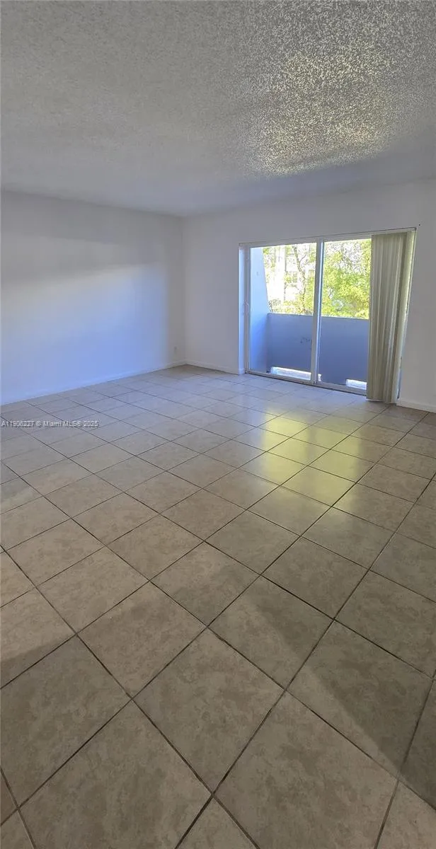 11140 Sw 196th St 206, Cutler Bay, Florida 33157, Cutler Bay, Florida 33157, 2 Bedrooms Bedrooms, ,1 BathroomBathrooms,Residential Lease,For Rent,11140 Sw 196th St 206, Cutler Bay, Florida 33157,A11906227