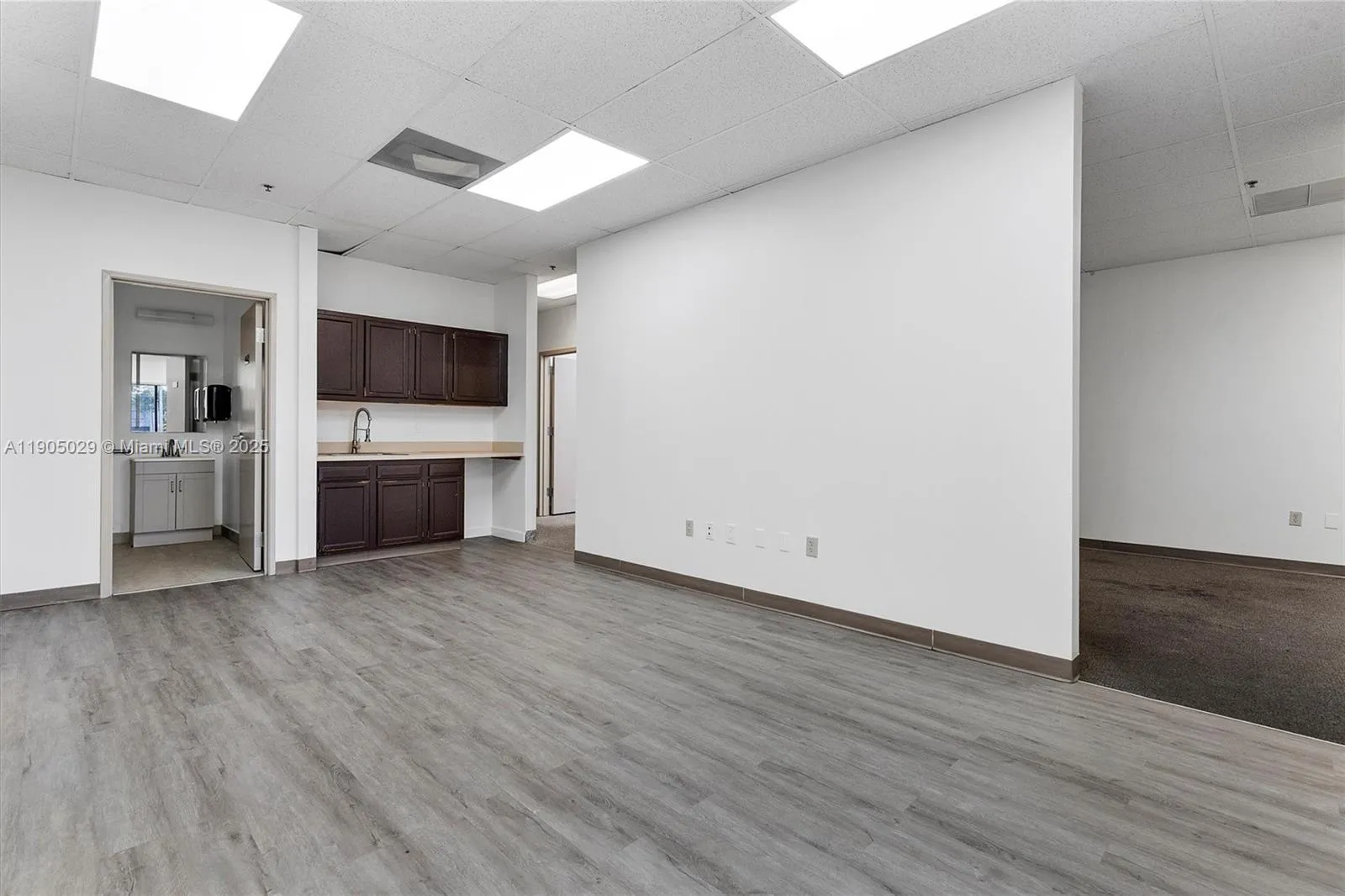 9960 Nw 116th Way 4, Medley, Florida 33178, Medley, Florida 33178, ,Commercial Lease,For Rent,9960 Nw 116th Way 4, Medley, Florida 33178,A11905029