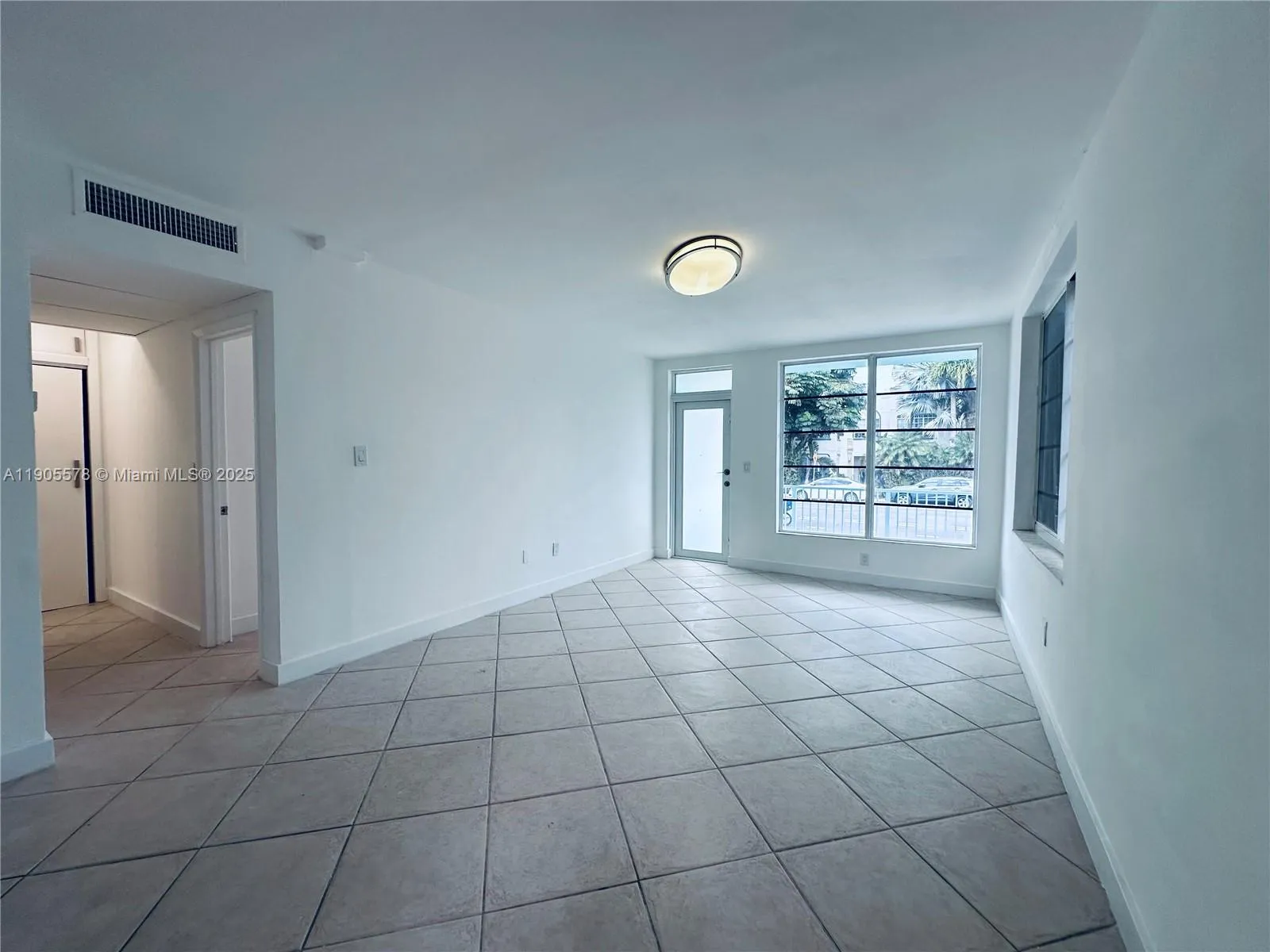 1150 Euclid Ave 104, Miami Beach, Florida 33139, Miami Beach, Florida 33139, 1 Bedroom Bedrooms, ,1 BathroomBathrooms,Residential,For Sale,1150 Euclid Ave 104, Miami Beach, Florida 33139,A11905578