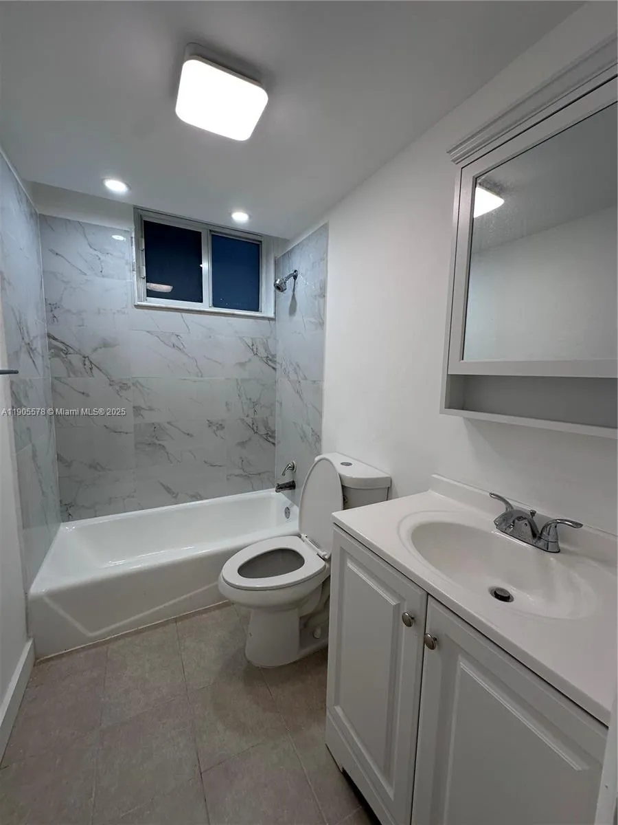 1150 Euclid Ave 104, Miami Beach, Florida 33139, Miami Beach, Florida 33139, 1 Bedroom Bedrooms, ,1 BathroomBathrooms,Residential,For Sale,1150 Euclid Ave 104, Miami Beach, Florida 33139,A11905578
