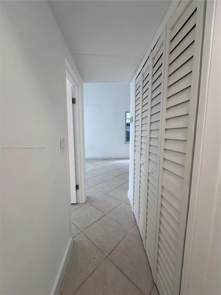 1150 Euclid Ave 104, Miami Beach, Florida 33139, Miami Beach, Florida 33139, 1 Bedroom Bedrooms, ,1 BathroomBathrooms,Residential,For Sale,1150 Euclid Ave 104, Miami Beach, Florida 33139,A11905578