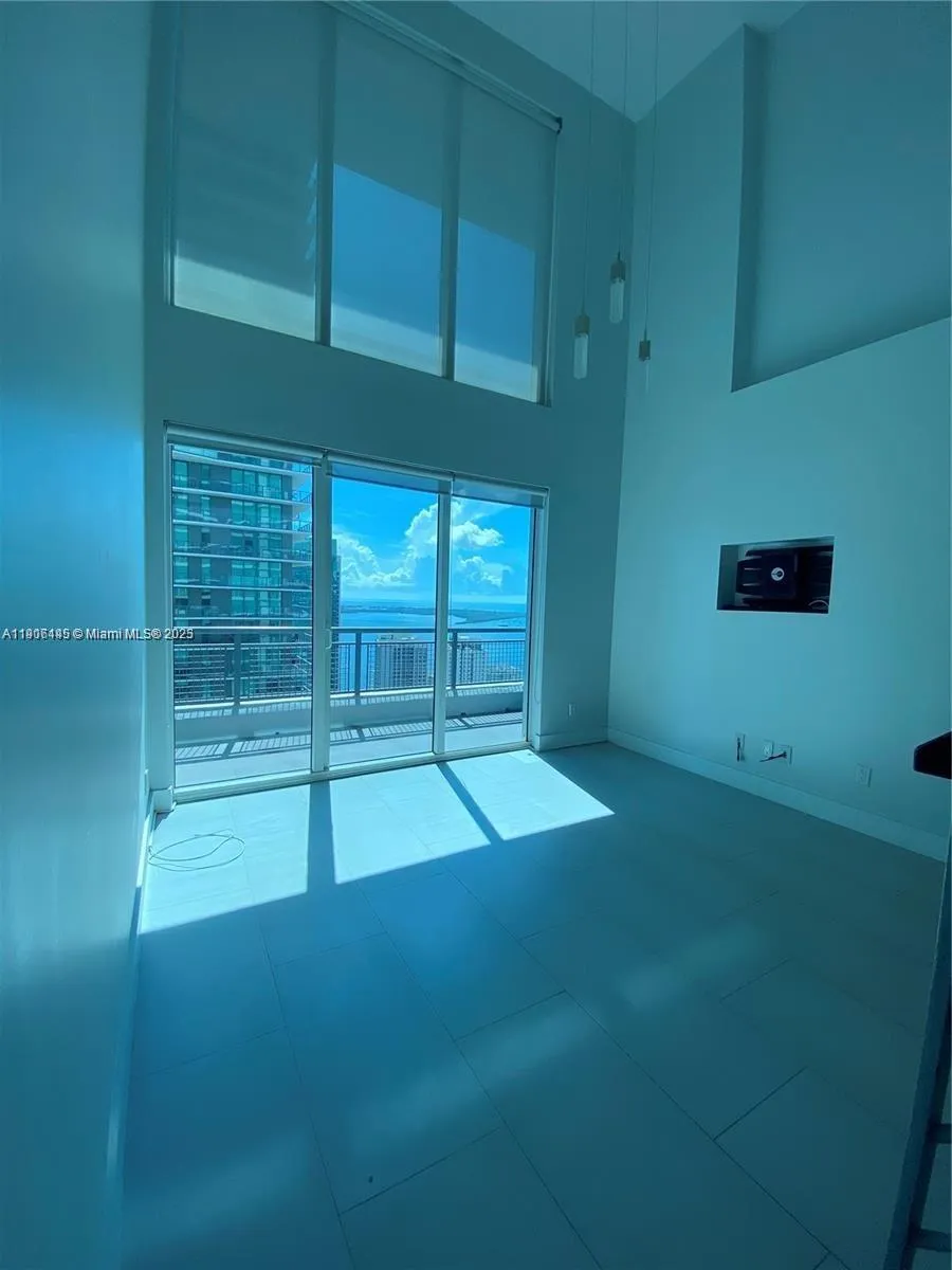 60 Sw 13th St 3606, Miami, Florida 33130, Miami, Florida 33130, 2 Bedrooms Bedrooms, ,2 BathroomsBathrooms,Residential,For Sale,60 Sw 13th St 3606, Miami, Florida 33130,A11906145