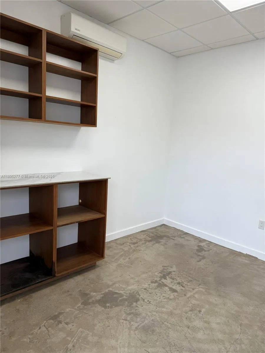 1870 Nw 21 Terrace, Miami, Florida 33142, Miami, Florida 33142, ,Commercial Lease,For Rent,1870 Nw 21 Terrace, Miami, Florida 33142,A11895277