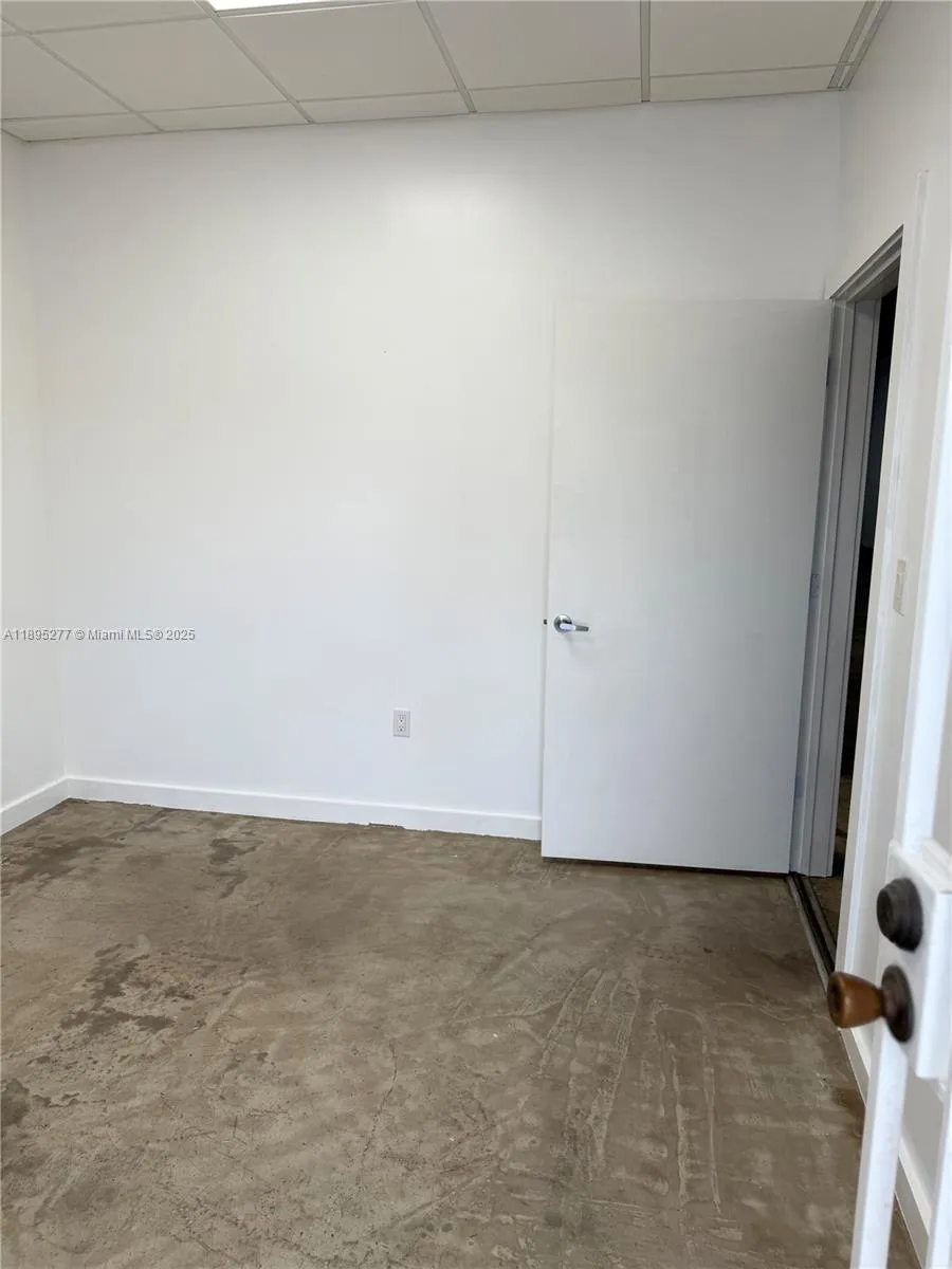 1870 Nw 21 Terrace, Miami, Florida 33142, Miami, Florida 33142, ,Commercial Lease,For Rent,1870 Nw 21 Terrace, Miami, Florida 33142,A11895277