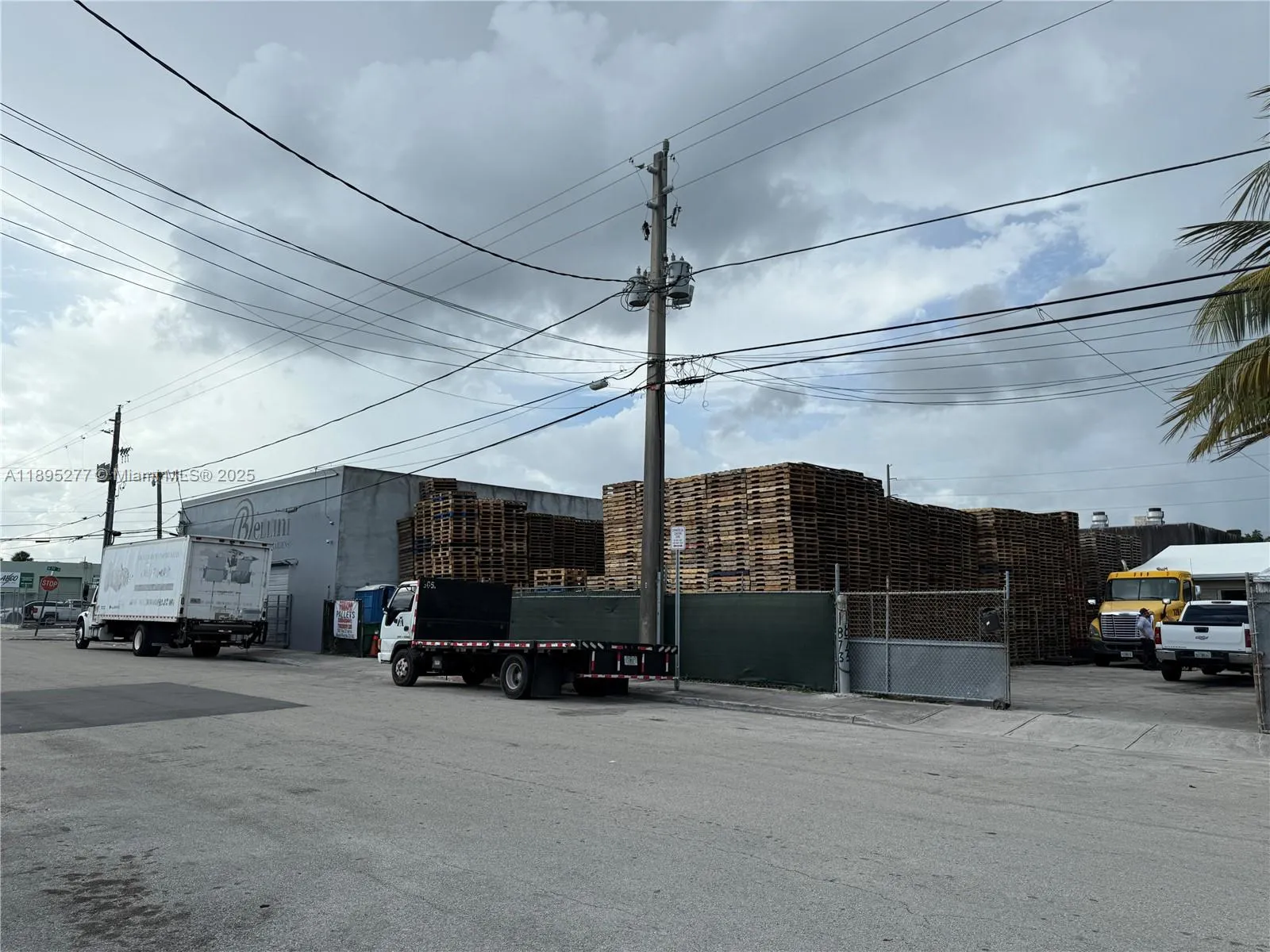 1870 Nw 21 Terrace, Miami, Florida 33142, Miami, Florida 33142, ,Commercial Lease,For Rent,1870 Nw 21 Terrace, Miami, Florida 33142,A11895277