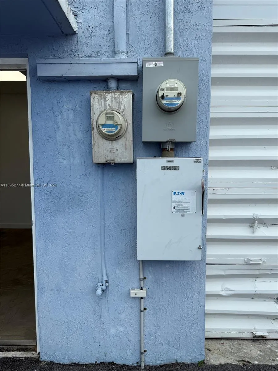 1870 Nw 21 Terrace, Miami, Florida 33142, Miami, Florida 33142, ,Commercial Lease,For Rent,1870 Nw 21 Terrace, Miami, Florida 33142,A11895277