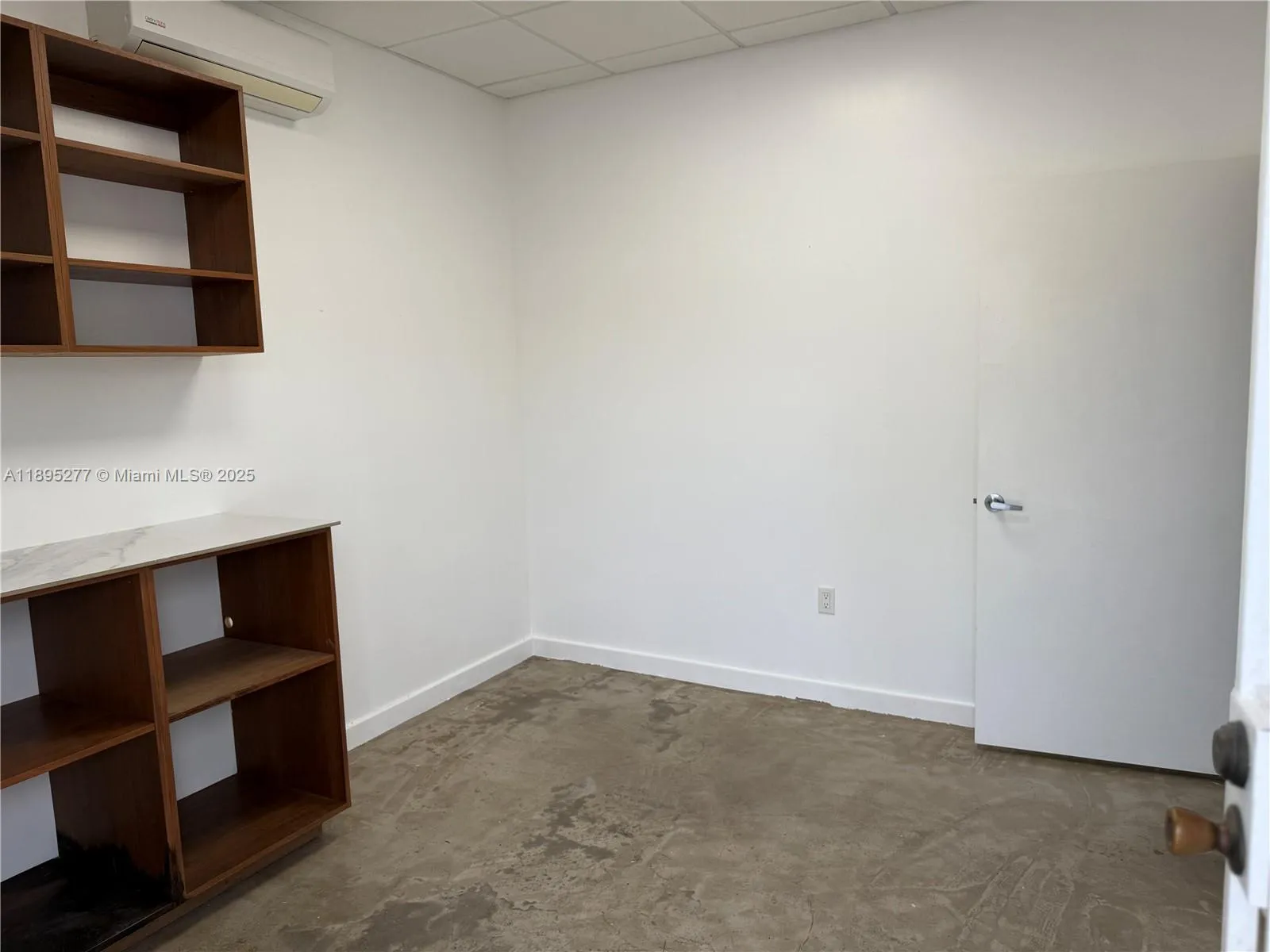 1870 Nw 21 Terrace, Miami, Florida 33142, Miami, Florida 33142, ,Commercial Lease,For Rent,1870 Nw 21 Terrace, Miami, Florida 33142,A11895277