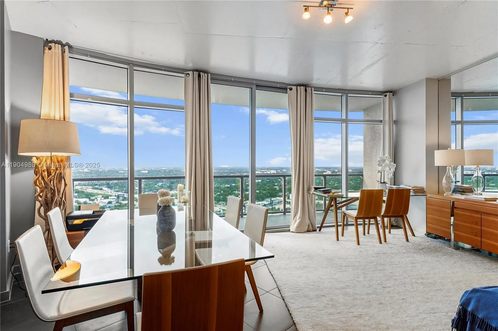 3301 Ne 1st Ave H2907, Miami, Florida 33137, Miami, Florida 33137, 2 Bedrooms Bedrooms, ,2 BathroomsBathrooms,Residential,For Sale,3301 Ne 1st Ave H2907, Miami, Florida 33137,A11904989
