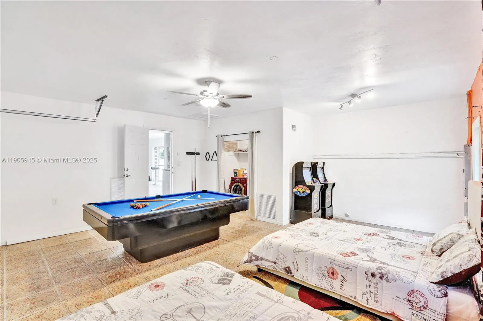 17000 Nw 18th Ave, Miami Gardens, Florida 33056, Miami Gardens, Florida 33056, 4 Bedrooms Bedrooms, ,2 BathroomsBathrooms,Residential Lease,For Rent,17000 Nw 18th Ave, Miami Gardens, Florida 33056,A11905945