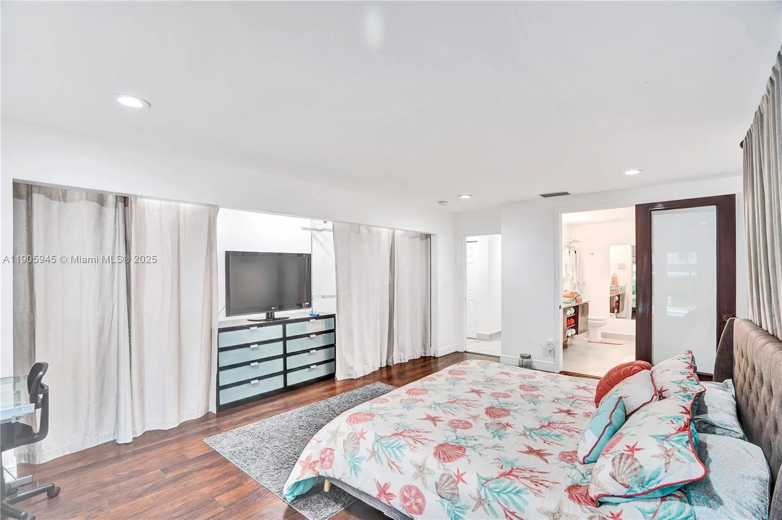 17000 Nw 18th Ave, Miami Gardens, Florida 33056, Miami Gardens, Florida 33056, 4 Bedrooms Bedrooms, ,2 BathroomsBathrooms,Residential Lease,For Rent,17000 Nw 18th Ave, Miami Gardens, Florida 33056,A11905945