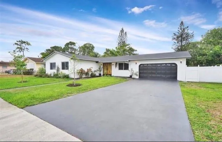 17000 Nw 18th Ave, Miami Gardens, Florida 33056, Miami Gardens, Florida 33056, 4 Bedrooms Bedrooms, ,2 BathroomsBathrooms,Residential Lease,For Rent,17000 Nw 18th Ave, Miami Gardens, Florida 33056,A11905945