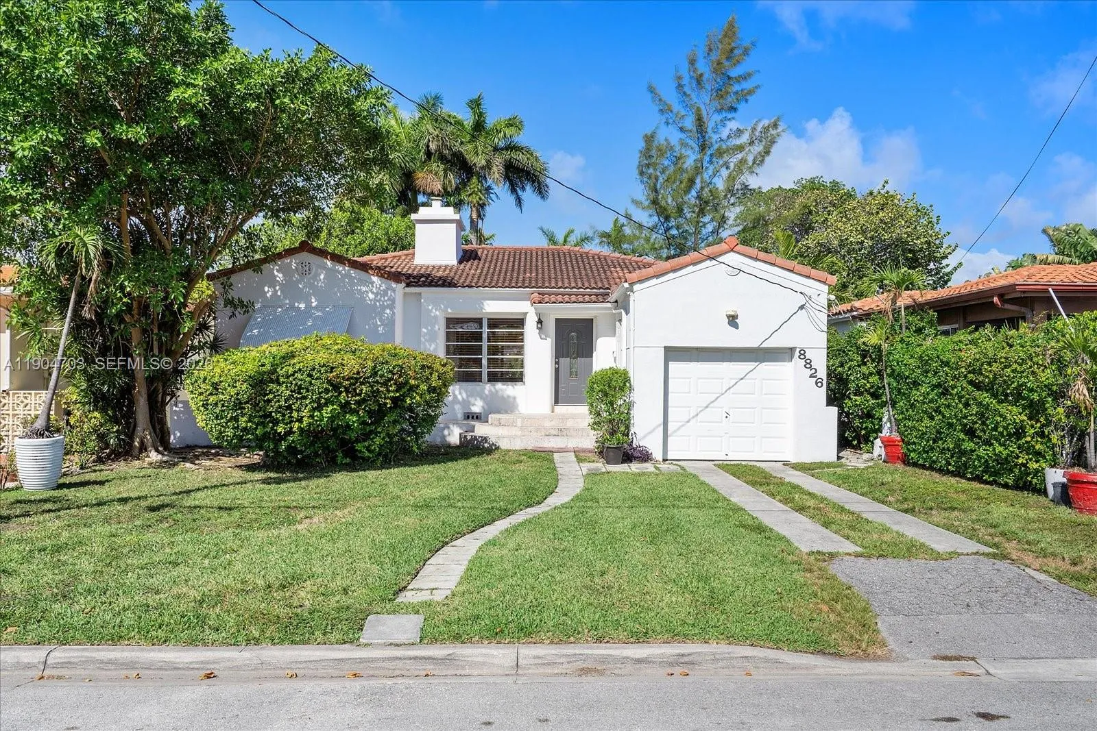 8826 Emerson Ave, Surfside, Florida 33154, Surfside, Florida 33154, 3 Bedrooms Bedrooms, ,2 BathroomsBathrooms,Residential,For Sale,8826 Emerson Ave, Surfside, Florida 33154,A11904703