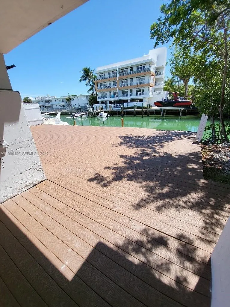 7707 Hawthorne Ave, Miami Beach, Florida 33141, Miami Beach, Florida 33141, 3 Bedrooms Bedrooms, ,2 BathroomsBathrooms,Residential Lease,For Rent,7707 Hawthorne Ave, Miami Beach, Florida 33141,A11906496 7707 Hawthorne Ave, Miami Beach, Florida 33141, Miami Beach, Florida 33141, 3 Bedrooms Bedrooms, ,2 BathroomsBathrooms,Residential Lease,For Rent,7707 Hawthorne Ave, Miami Beach, Florida 33141,A11906496