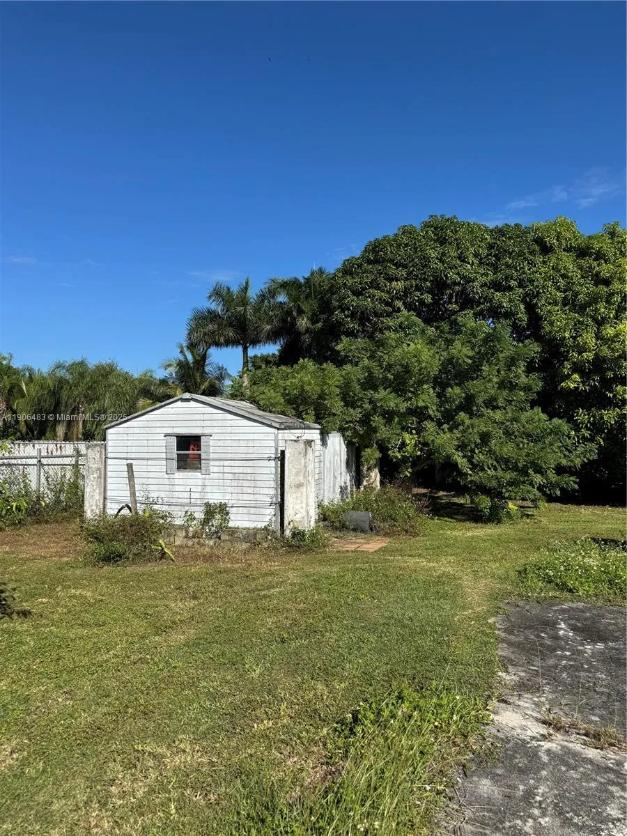 22900 Sw 172nd Ave, Miami, Florida 33170, Miami, Florida 33170, 4 Bedrooms Bedrooms, ,2 BathroomsBathrooms,Residential,For Sale,22900 Sw 172nd Ave, Miami, Florida 33170,A11906483