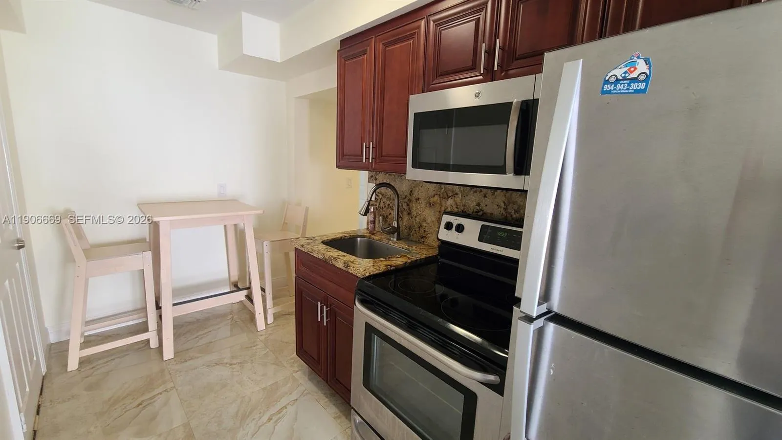 3221 Ne 7th St 1, Pompano Beach, Florida 33062, Pompano Beach, Florida 33062, 1 Bedroom Bedrooms, ,1 BathroomBathrooms,Residential Lease,For Rent,3221 Ne 7th St 1, Pompano Beach, Florida 33062,A11906669