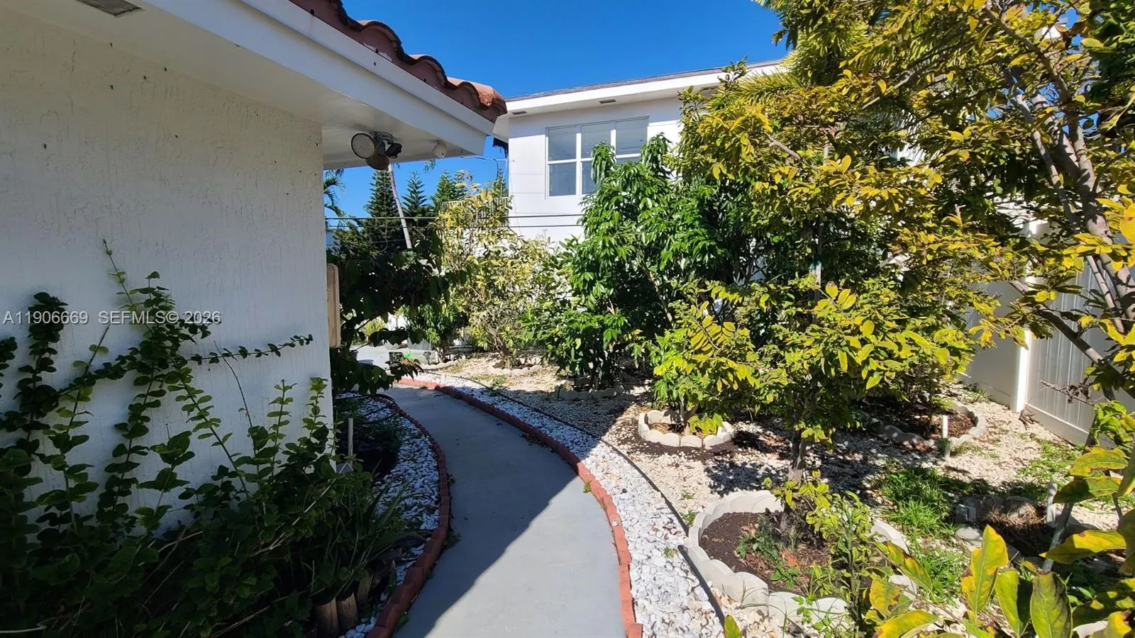 3221 Ne 7th St 1, Pompano Beach, Florida 33062, Pompano Beach, Florida 33062, 1 Bedroom Bedrooms, ,1 BathroomBathrooms,Residential Lease,For Rent,3221 Ne 7th St 1, Pompano Beach, Florida 33062,A11906669