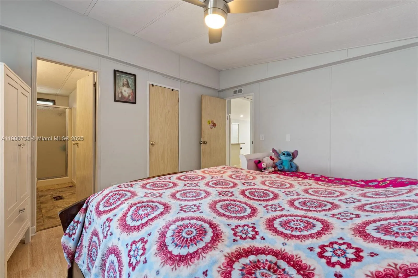 5305 Nw 202 Terr, Hialeah Gardens, Florida 33035, Miami Gardens, Florida 33055, 3 Bedrooms Bedrooms, ,2 BathroomsBathrooms,Residential,For Sale,5305 Nw 202 Terr, Hialeah Gardens, Florida 33035,A11906738