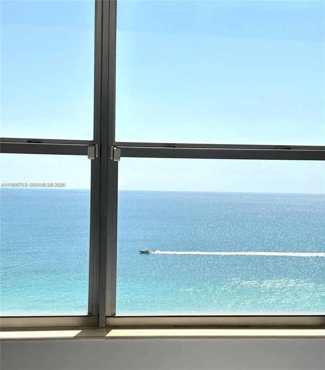 2101 S Ocean Dr 1902, Hollywood, Florida 33019, Hollywood, Florida 33019, 1 Bedroom Bedrooms, ,2 BathroomsBathrooms,Residential,For Sale,2101 S Ocean Dr 1902, Hollywood, Florida 33019,A11906792