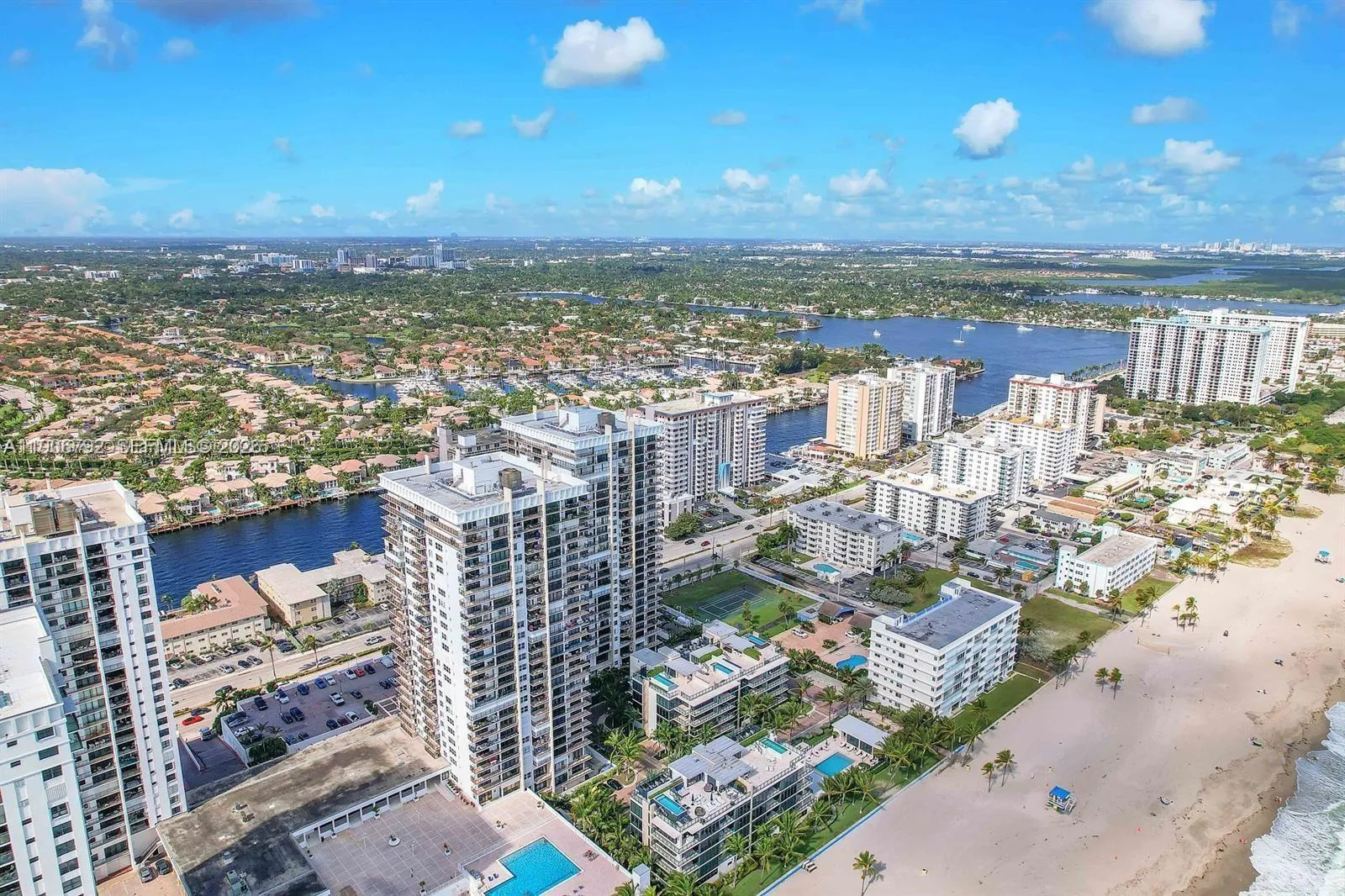 2101 S Ocean Dr 1902, Hollywood, Florida 33019, Hollywood, Florida 33019, 1 Bedroom Bedrooms, ,2 BathroomsBathrooms,Residential,For Sale,2101 S Ocean Dr 1902, Hollywood, Florida 33019,A11906792