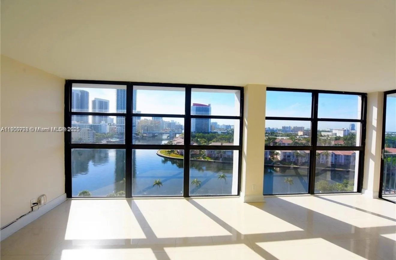 200 Leslie Dr 1124, Hallandale Beach, Florida 3300, Hallandale Beach, Florida 33009, 2 Bedrooms Bedrooms, ,2 BathroomsBathrooms,Residential,For Sale,200 Leslie Dr 1124, Hallandale Beach, Florida 3300,A11906798