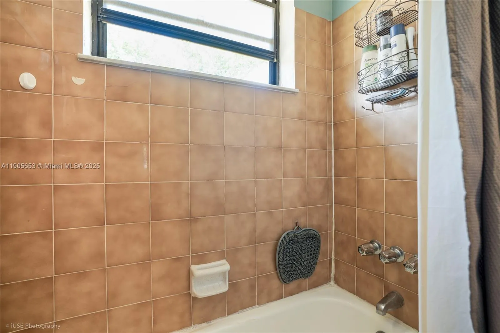 1734 N 16th Ct, Hollywood, Florida 33020, Hollywood, Florida 33020, ,Residential Income,For Sale,1734 N 16th Ct, Hollywood, Florida 33020,A11905653