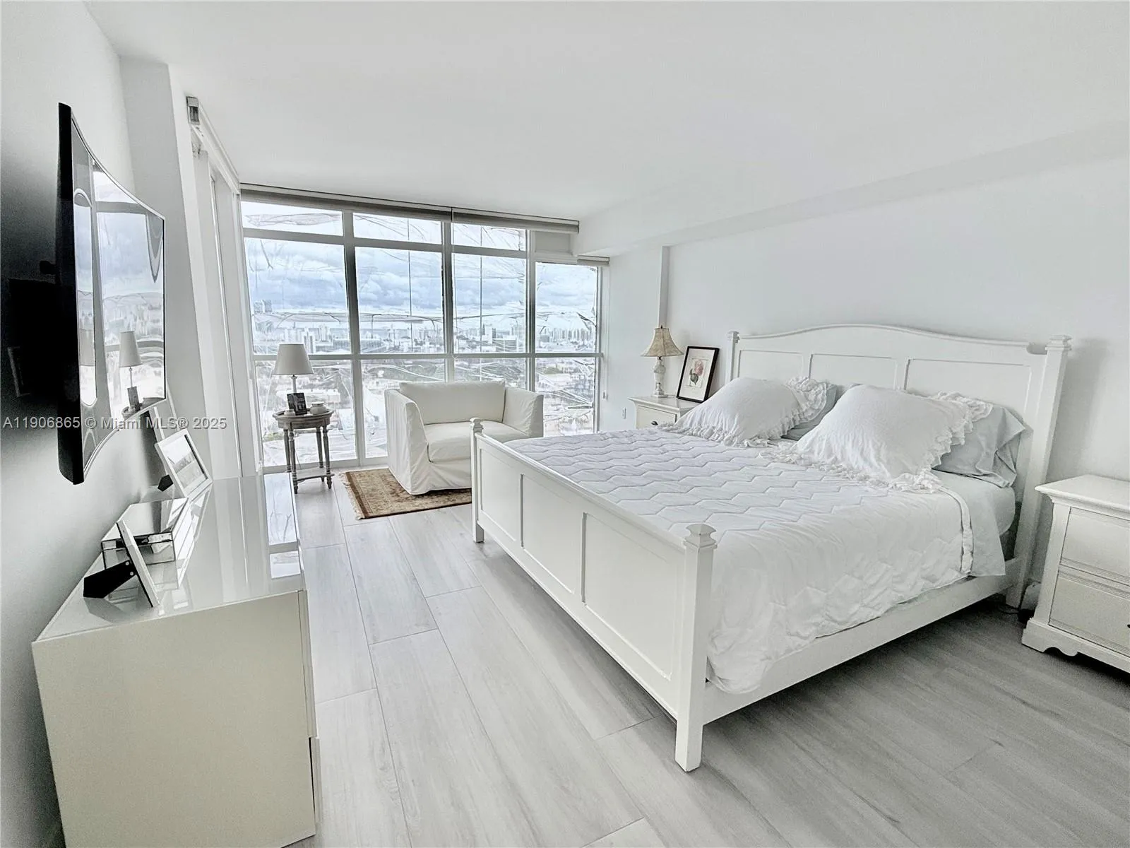 1800 Sunset Harbour Dr 2005, Miami Beach, Florida, Miami Beach, Florida 33139, 1 Bedroom Bedrooms, ,1 BathroomBathrooms,Residential,For Sale,1800 Sunset Harbour Dr 2005, Miami Beach, Florida ,A11906865