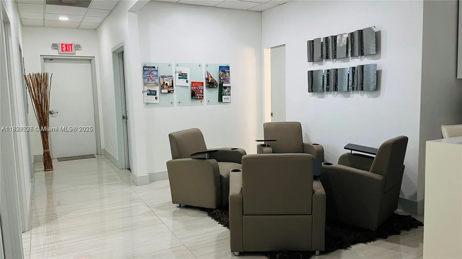 17100 Royal Palm Blvd 1, Weston, Florida 33326, Weston, Florida 33326, ,Commercial Lease,For Rent,17100 Royal Palm Blvd 1, Weston, Florida 33326,A11892036