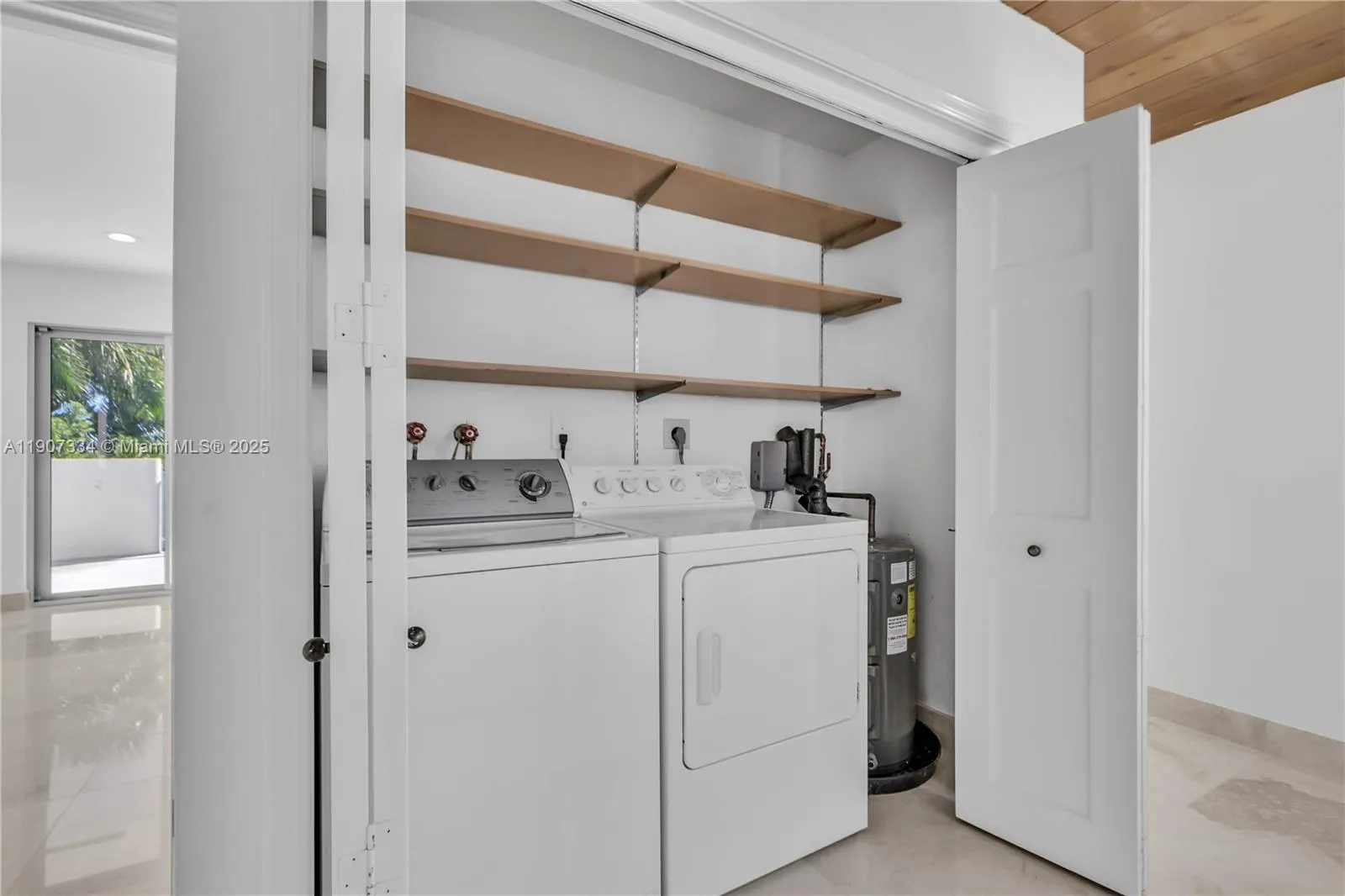 2089 Ne 121st Rd, North Miami, Florida 33181, North Miami, Florida 33181, 5 Bedrooms Bedrooms, ,3 BathroomsBathrooms,Residential Lease,For Rent,2089 Ne 121st Rd, North Miami, Florida 33181,A11907334