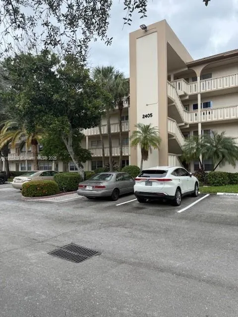 2405 Antigua Cir E4, Coconut Creek, Florida 33066, Coconut Creek, Florida 33066, 1 Bedroom Bedrooms, ,1 BathroomBathrooms,Residential,For Sale,2405 Antigua Cir E4, Coconut Creek, Florida 33066,A11905929