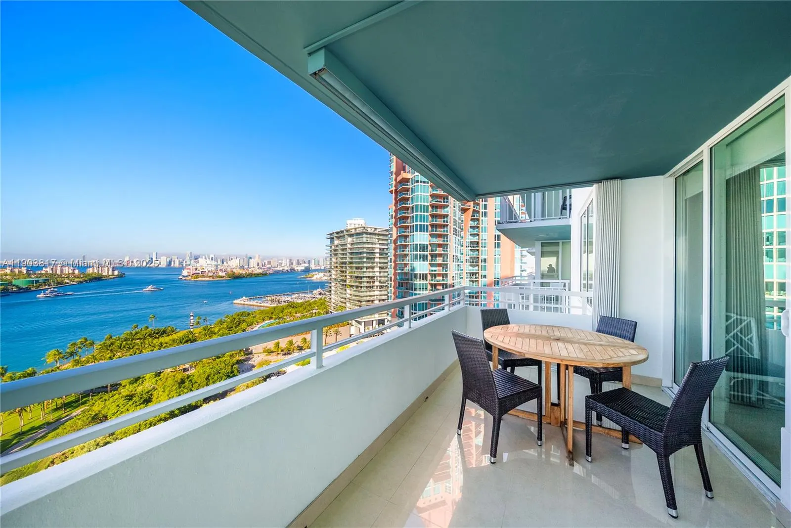 400 S Pointe Dr 2003, Miami Beach, Florida 33139, Miami Beach, Florida 33139, 2 Bedrooms Bedrooms, ,2 BathroomsBathrooms,Residential,For Sale,400 S Pointe Dr 2003, Miami Beach, Florida 33139,A11903817