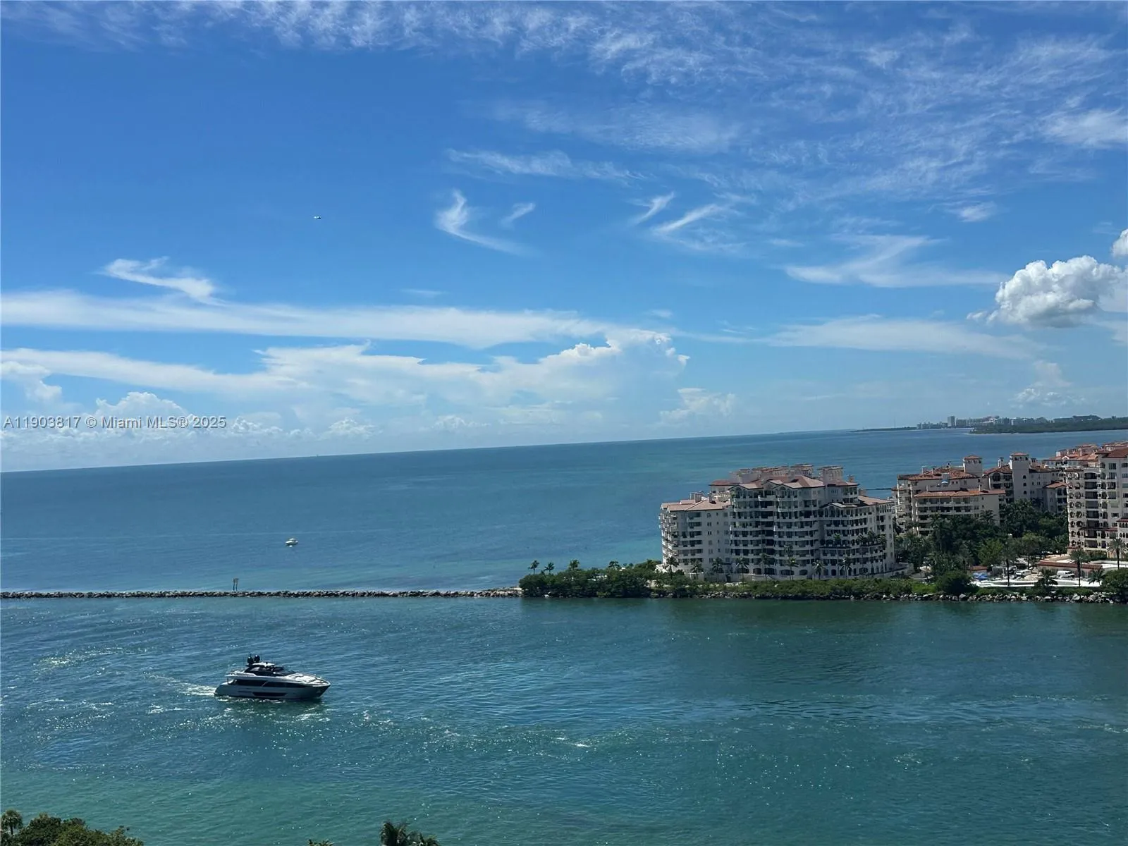 400 S Pointe Dr 2003, Miami Beach, Florida 33139, Miami Beach, Florida 33139, 2 Bedrooms Bedrooms, ,2 BathroomsBathrooms,Residential,For Sale,400 S Pointe Dr 2003, Miami Beach, Florida 33139,A11903817