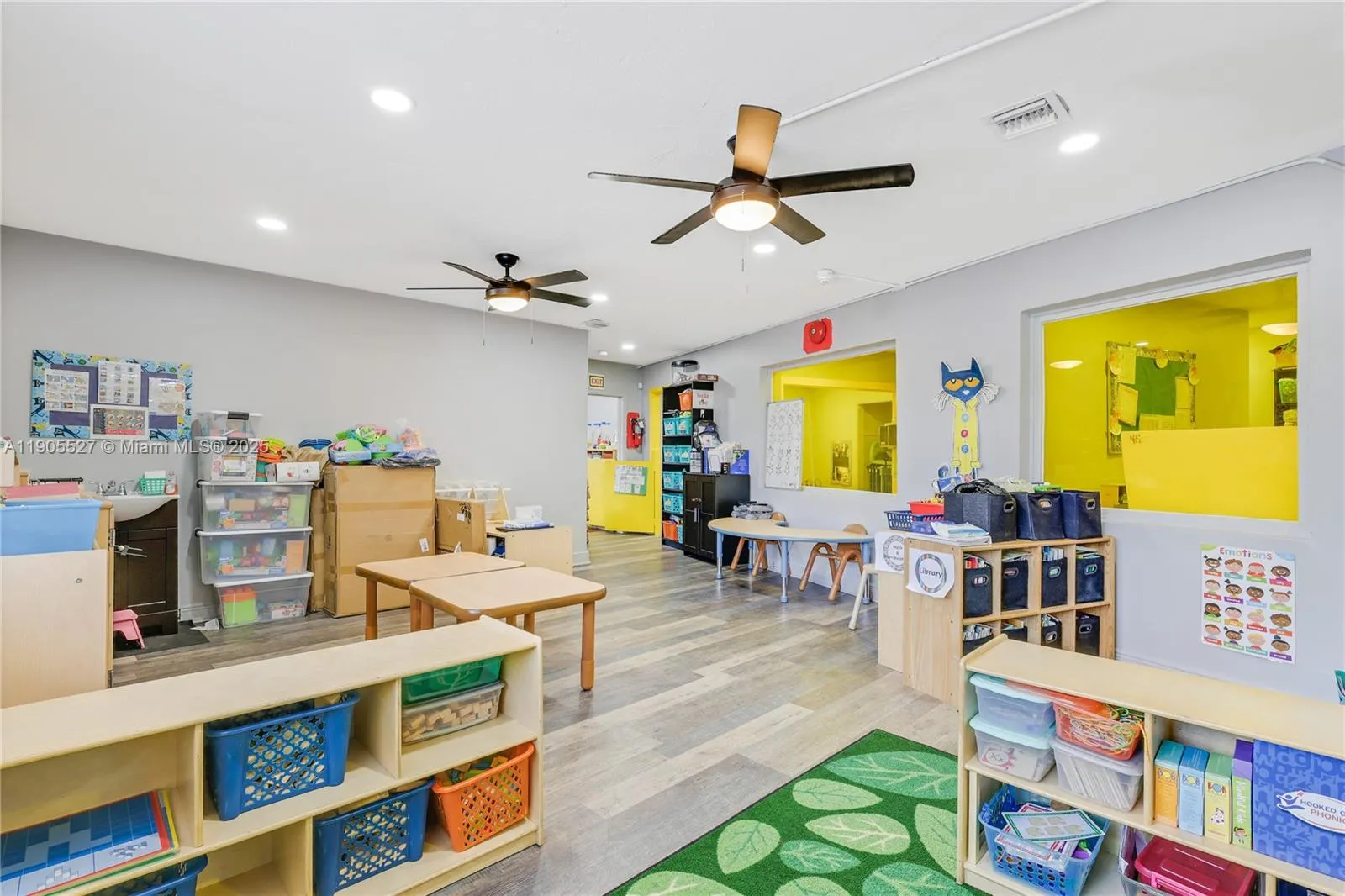 2570 Nw 152nd Ter, Miami Gardens, Florida 33054, Miami Gardens, Florida 33054, ,Commercial Sale,For Sale,2570 Nw 152nd Ter, Miami Gardens, Florida 33054,A11905527