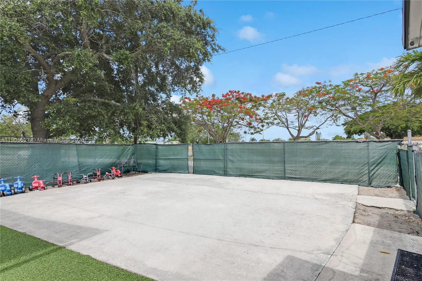 2570 Nw 152nd Ter, Miami Gardens, Florida 33054, Miami Gardens, Florida 33054, ,Commercial Sale,For Sale,2570 Nw 152nd Ter, Miami Gardens, Florida 33054,A11905527