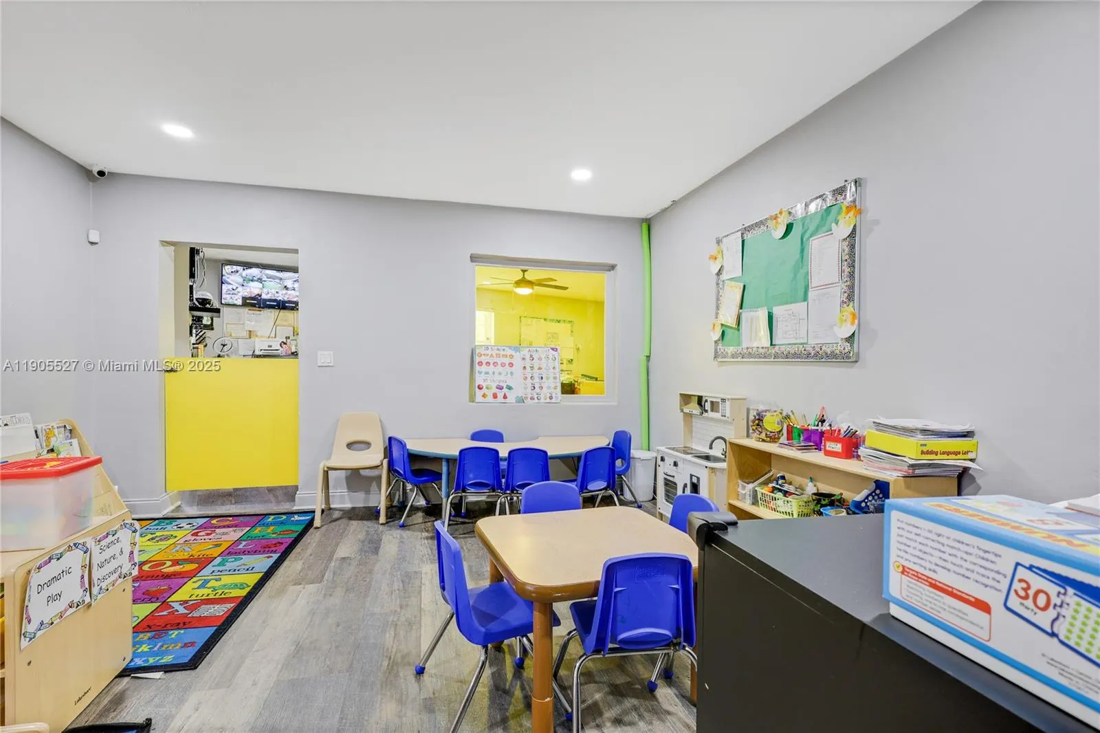 2570 Nw 152nd Ter, Miami Gardens, Florida 33054, Miami Gardens, Florida 33054, ,Commercial Sale,For Sale,2570 Nw 152nd Ter, Miami Gardens, Florida 33054,A11905527