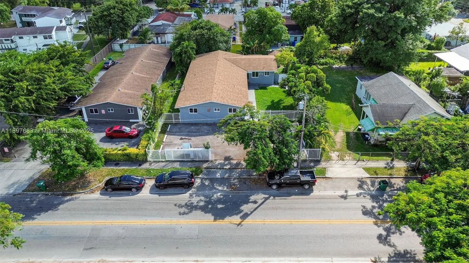 1864 Nw 28th St, Miami, Florida 33142, Miami, Florida 33142, ,Commercial Sale,For Sale,1864 Nw 28th St, Miami, Florida 33142,A11897683