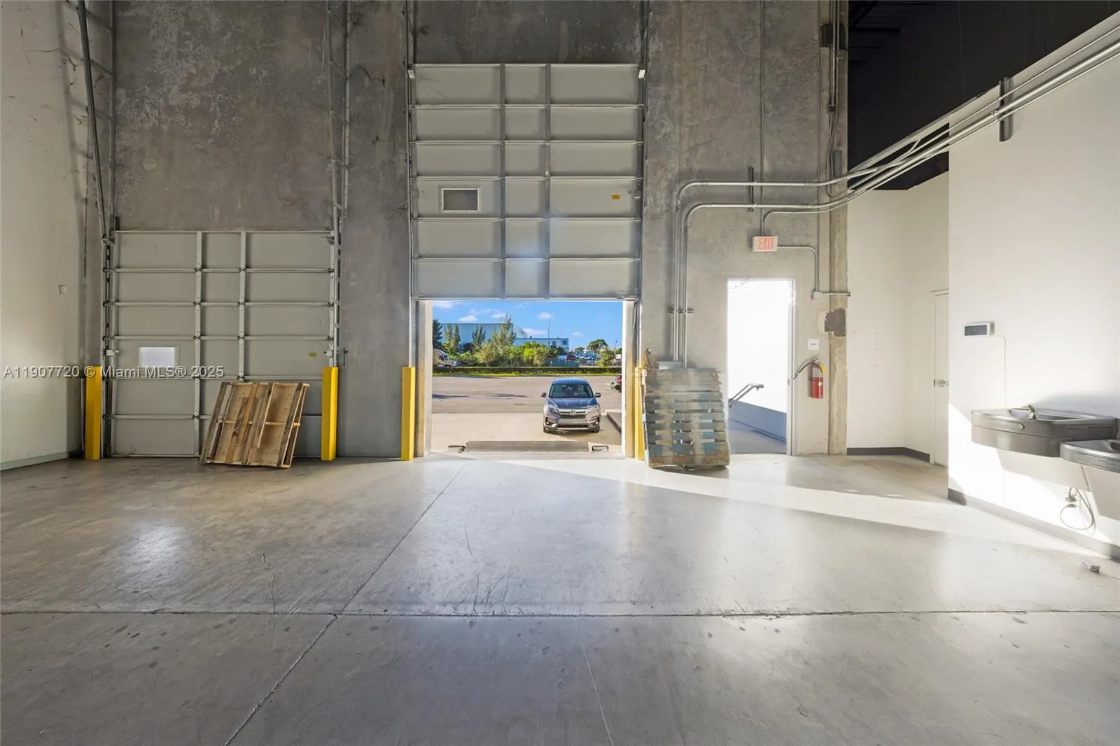 14001 Nw 112th Ave Suite 4, Hialeah Gardens, Flori, Hialeah Gardens, Florida 33018, ,Commercial Lease,For Rent,14001 Nw 112th Ave Suite 4, Hialeah Gardens, Flori,A11907720