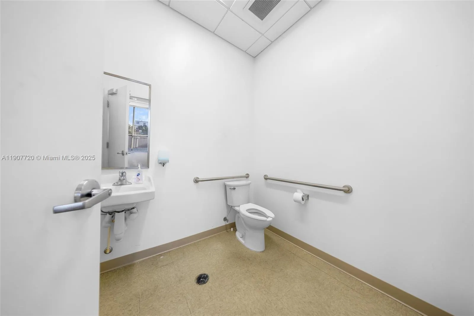 14001 Nw 112th Ave Suite 4, Hialeah Gardens, Flori, Hialeah Gardens, Florida 33018, ,Commercial Lease,For Rent,14001 Nw 112th Ave Suite 4, Hialeah Gardens, Flori,A11907720