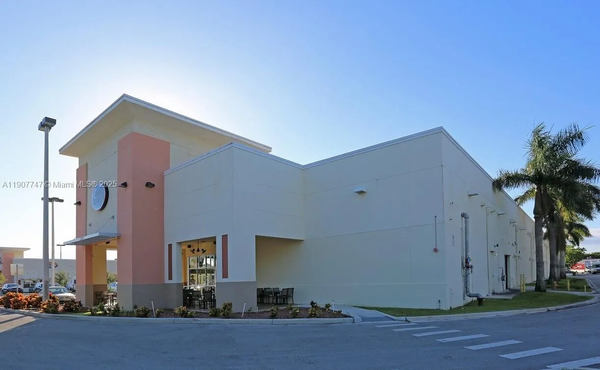 11700 Sw 104th St, Miami, Florida 33186, Miami, Florida 33186, ,Commercial Lease,For Rent,11700 Sw 104th St, Miami, Florida 33186,A11907747