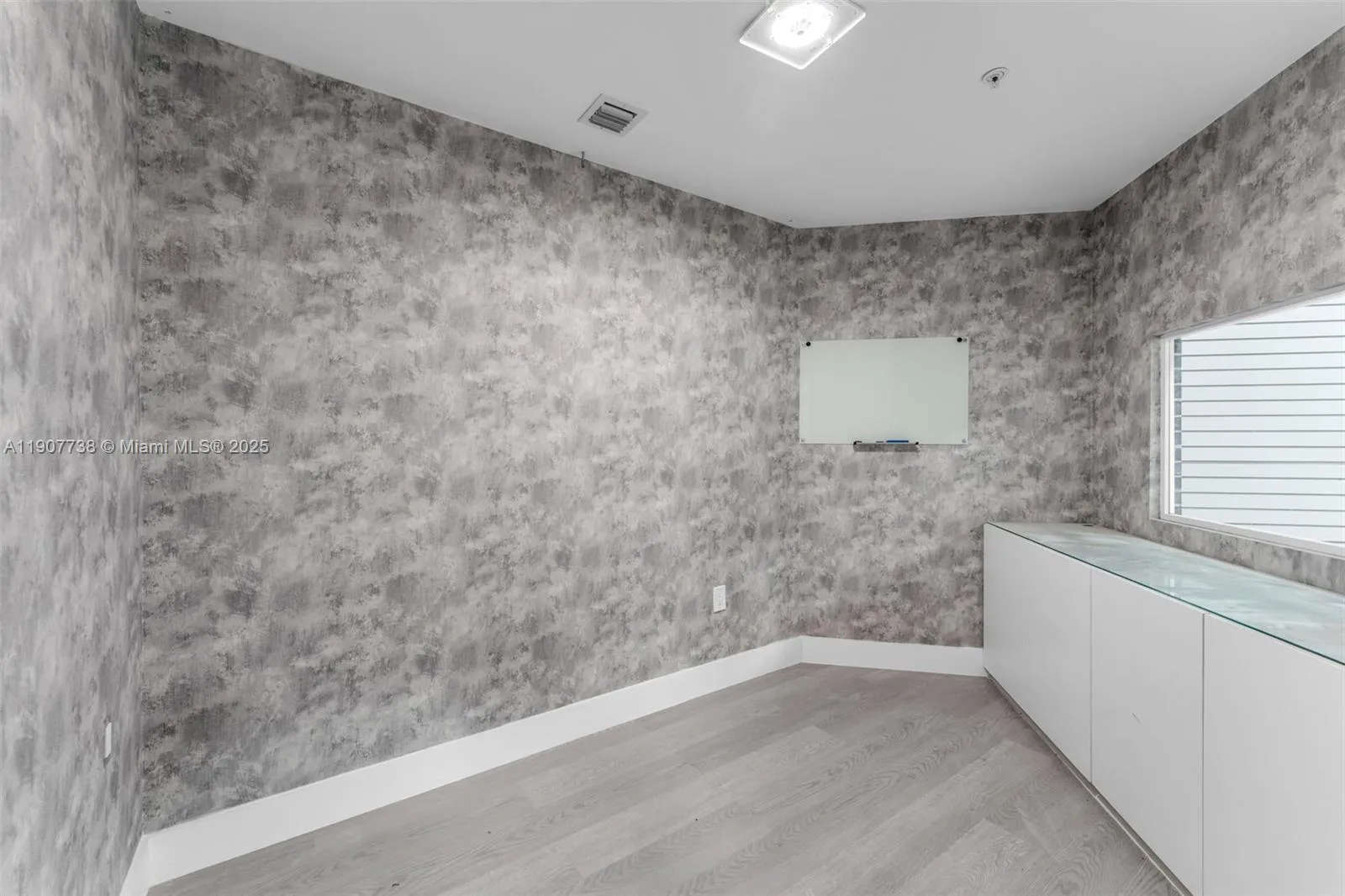 9450 Nw 58th St 3, Doral, Florida 33178, Doral, Florida 33178, ,Commercial Lease,For Rent,9450 Nw 58th St 3, Doral, Florida 33178,A11907738