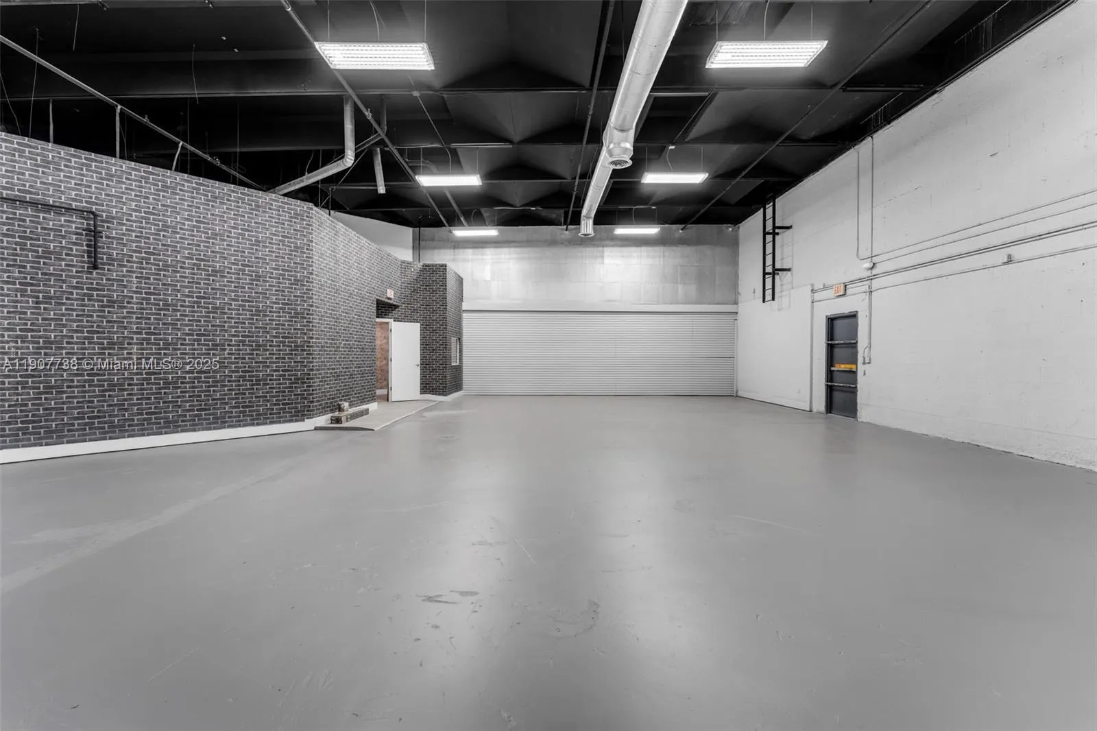 9450 Nw 58th St 3, Doral, Florida 33178, Doral, Florida 33178, ,Commercial Lease,For Rent,9450 Nw 58th St 3, Doral, Florida 33178,A11907738