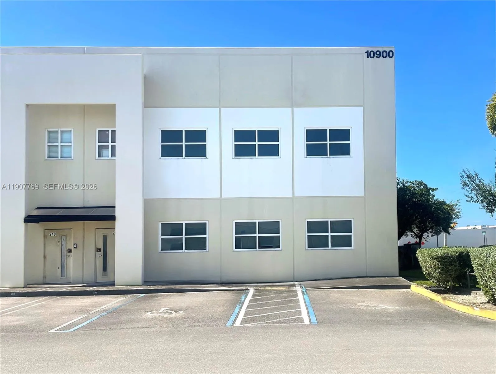 10900 Nw 21st 250, Sweetwater, Florida 33172, Sweetwater, Florida 33172, ,Commercial Lease,For Rent,10900 Nw 21st 250, Sweetwater, Florida 33172,A11907769