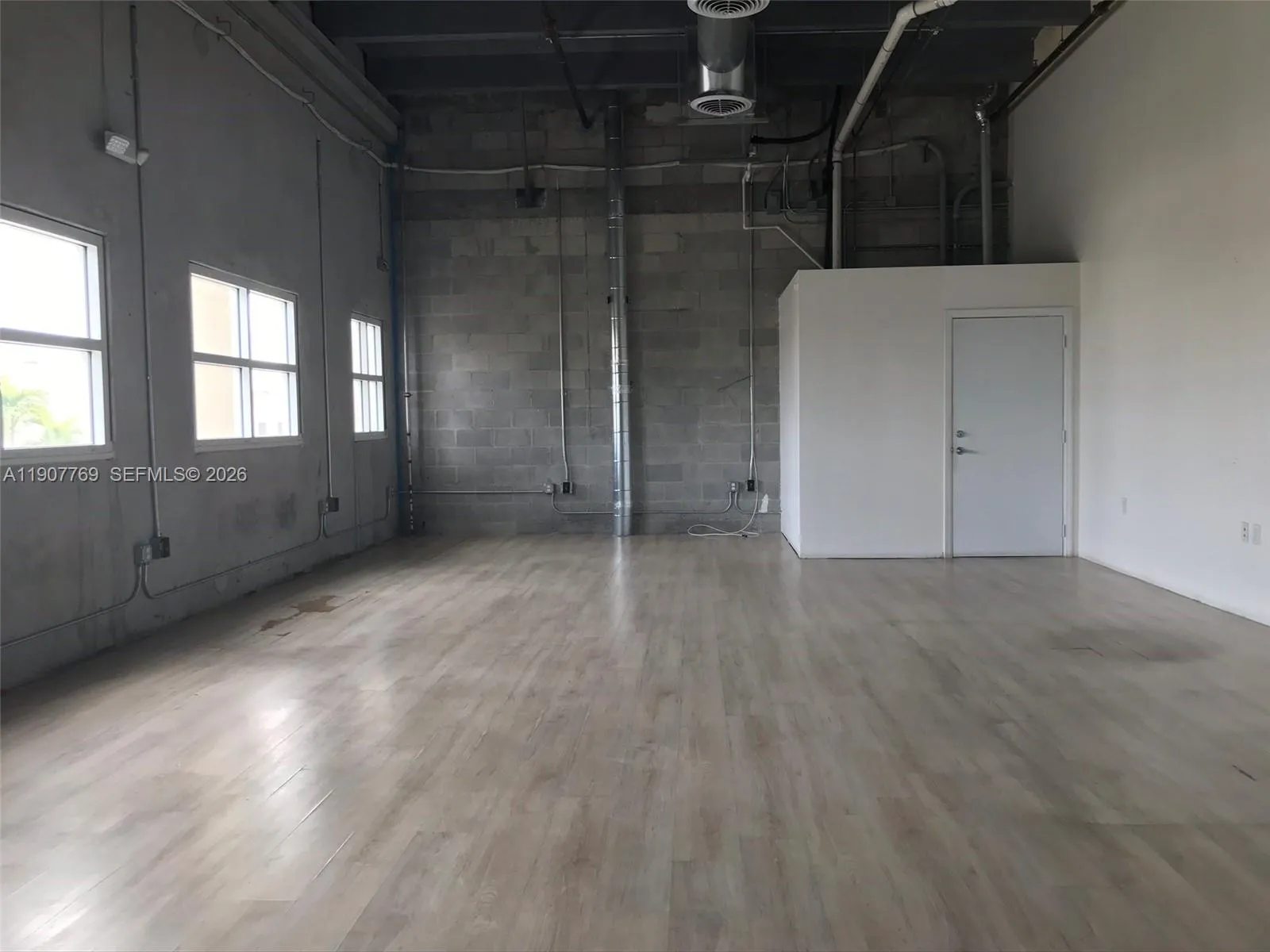 10900 Nw 21st 250, Sweetwater, Florida 33172, Sweetwater, Florida 33172, ,Commercial Lease,For Rent,10900 Nw 21st 250, Sweetwater, Florida 33172,A11907769